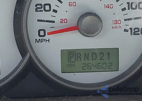 2005 Ford Escape Xlt из США, поврежденный, VIN 1FMYU03175KA65334